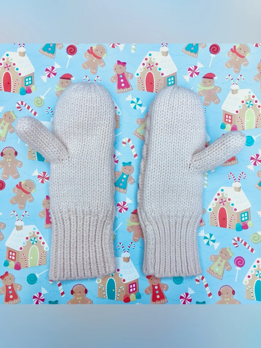 Gap Kids ❉ Cable Knit Cream Mittens Gloves